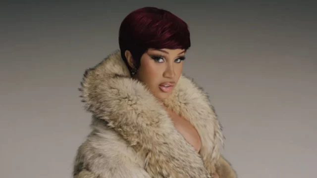 Cardi B attacca l'Ice e parte la lite social
