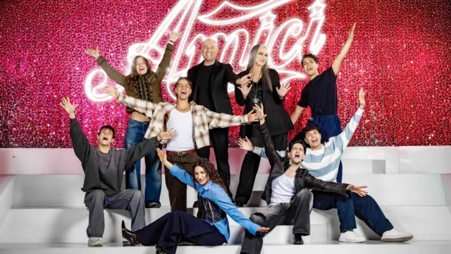 Chi è Plasma di Amici 25: fidanzata, età, vero nome - Novella2000.it