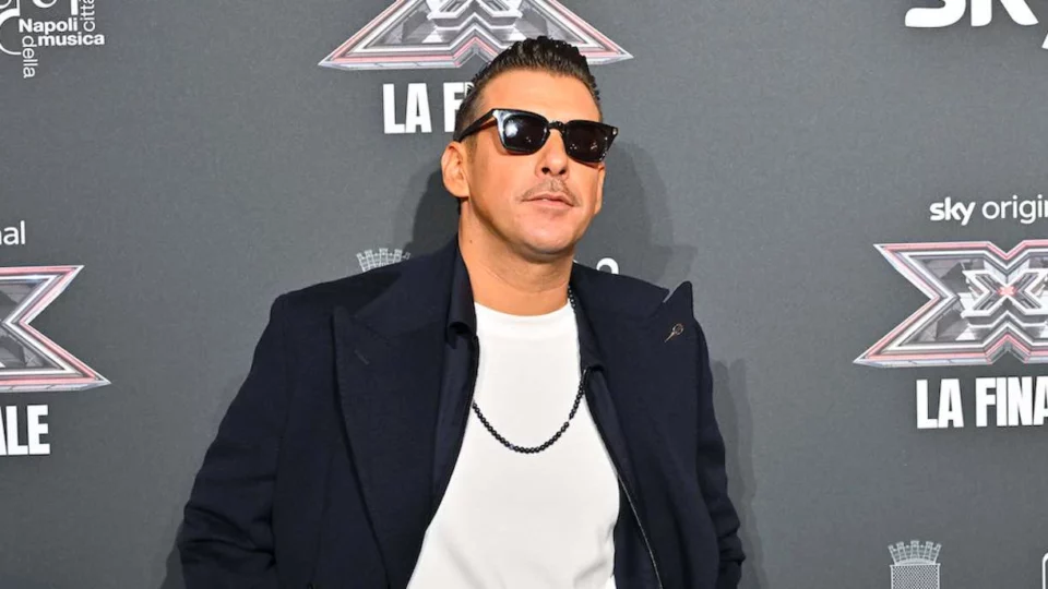 Francesco Gabbani torna giudice a X Factor? - Novella 2000 - IPA