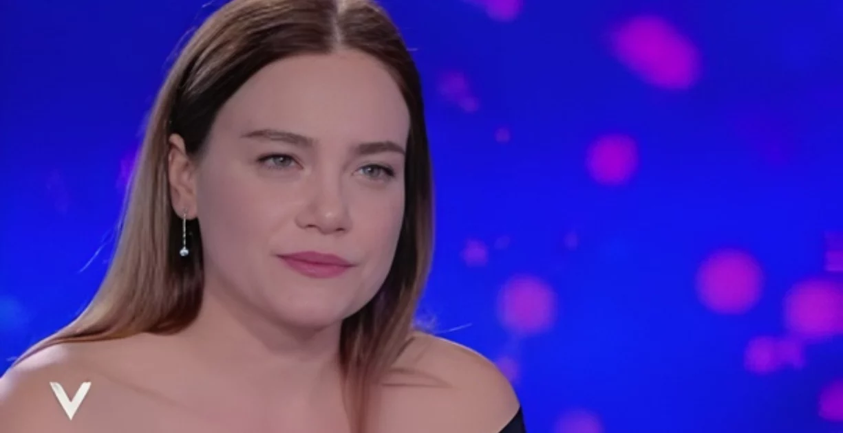 Romina Carrisi e Stefano Rastelli si lasciano: addio dopo la nascita di Axel Lupo Romina Carrisi e Stefano Rastelli si lasciano: addio dopo la nascita di Axel Lupo