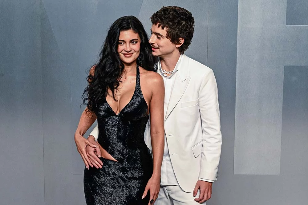 kylie jenner regina degli oscar le sue onde sono il trend dell8217anno da Novella2000.it kylie jenner regina degli oscar le sue onde sono il trend dell8217anno