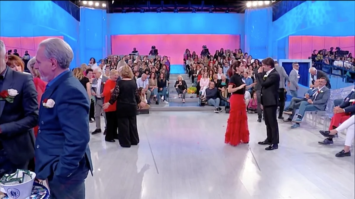 Uomini e Donne, ritorno a sorpresa in studio: ecco chi è tornato dal passato
