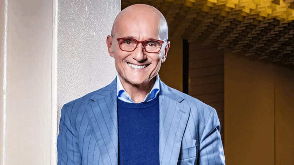 ph-web-alfonso-signorini-lascia-chi-l-addio-ufficiale