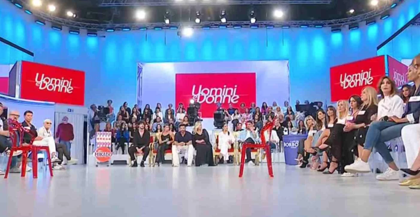 Una coppia lascia Uomini e Donne insieme (ANTICIPAZIONI)