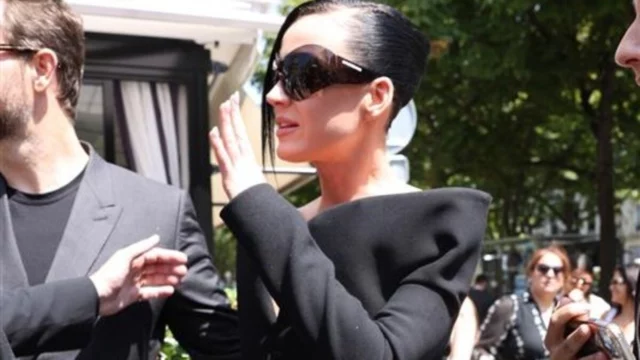 katy perry fontana di trevi