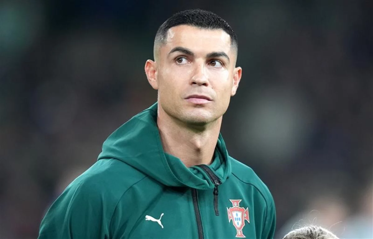 quanto guadagna cristiano ronaldo al giorno la cifra 232 impressionante da Novella2000.it quanto guadagna cristiano ronaldo al giorno la cifra 232 impressionante