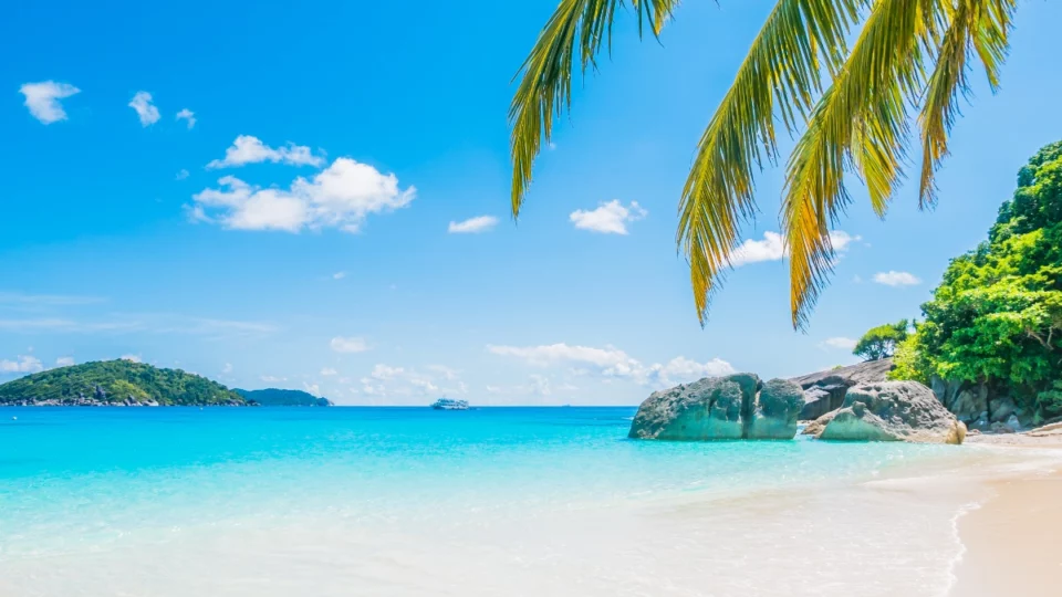 Due spiagge italiane tra le più belle del mondo nella classifica 2026