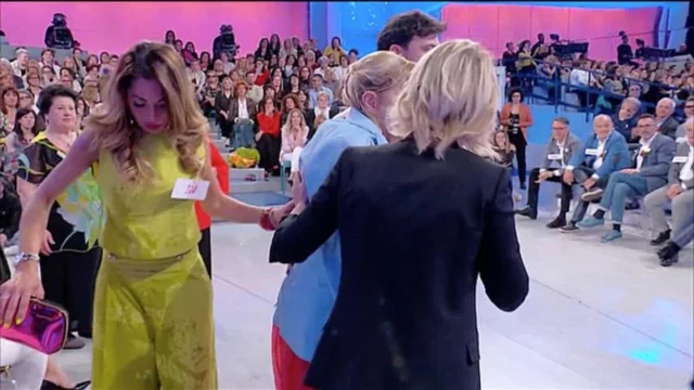 elisabetta gigante uomini e donne lutto