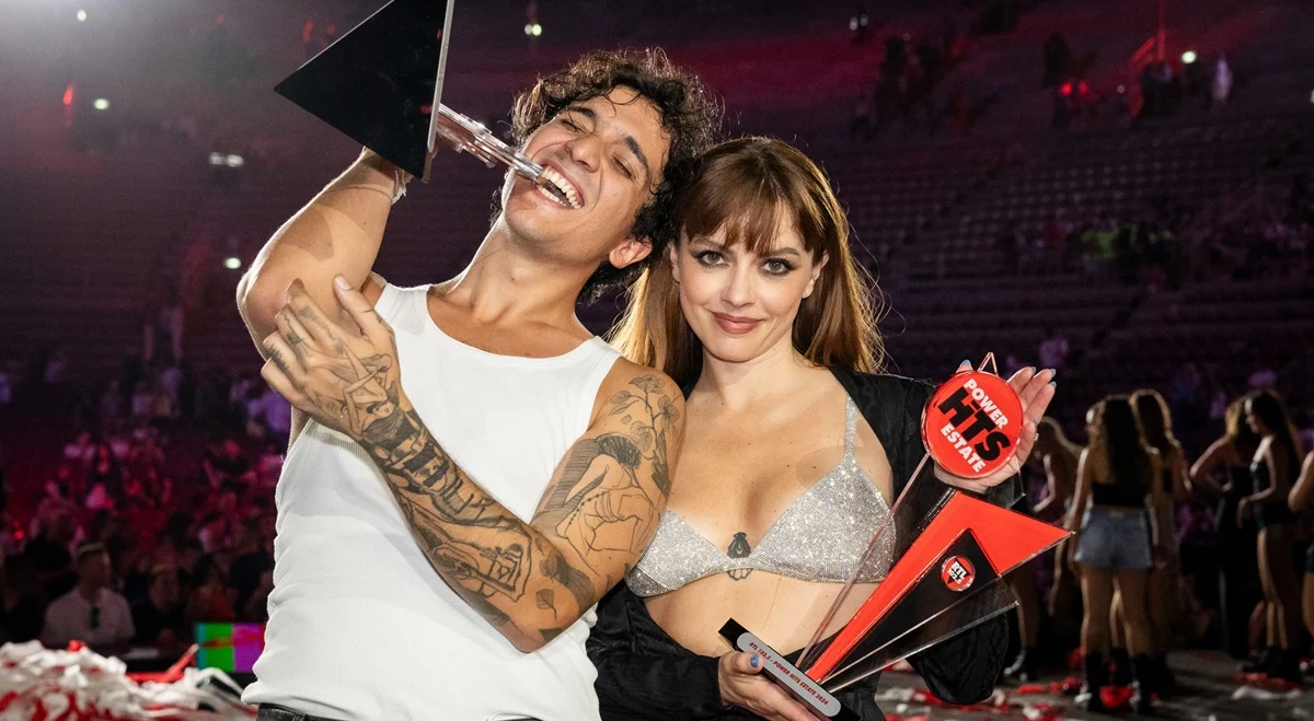 power hits estate lo show di rtl 1025 in diretta tv dove vederlo domenica 31 maggio da Novella2000.it power hits estate lo show di rtl 1025 in diretta tv dove vederlo domenica 31 maggio
