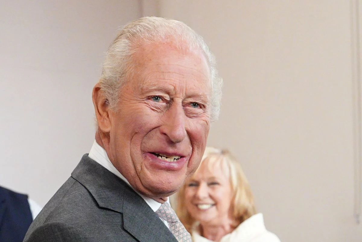 200 morto re carlo iii l8217annuncio che ha gelato il regno unito poi la verit224 da Novella2000.it 200 morto re carlo iii l8217annuncio che ha gelato il regno unito poi la verit224