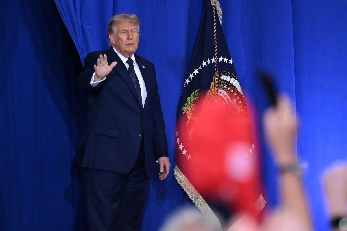 donald trump a quanto ammonta il patrimonio del presidente che cresce mentre governa e non solo con gli immobili da Novella2000.it donald trump a quanto ammonta il patrimonio del presidente che cresce mentre governa e non solo con gli immobili