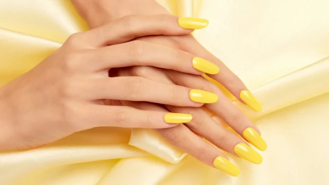 smalto giallo limone estate 2026