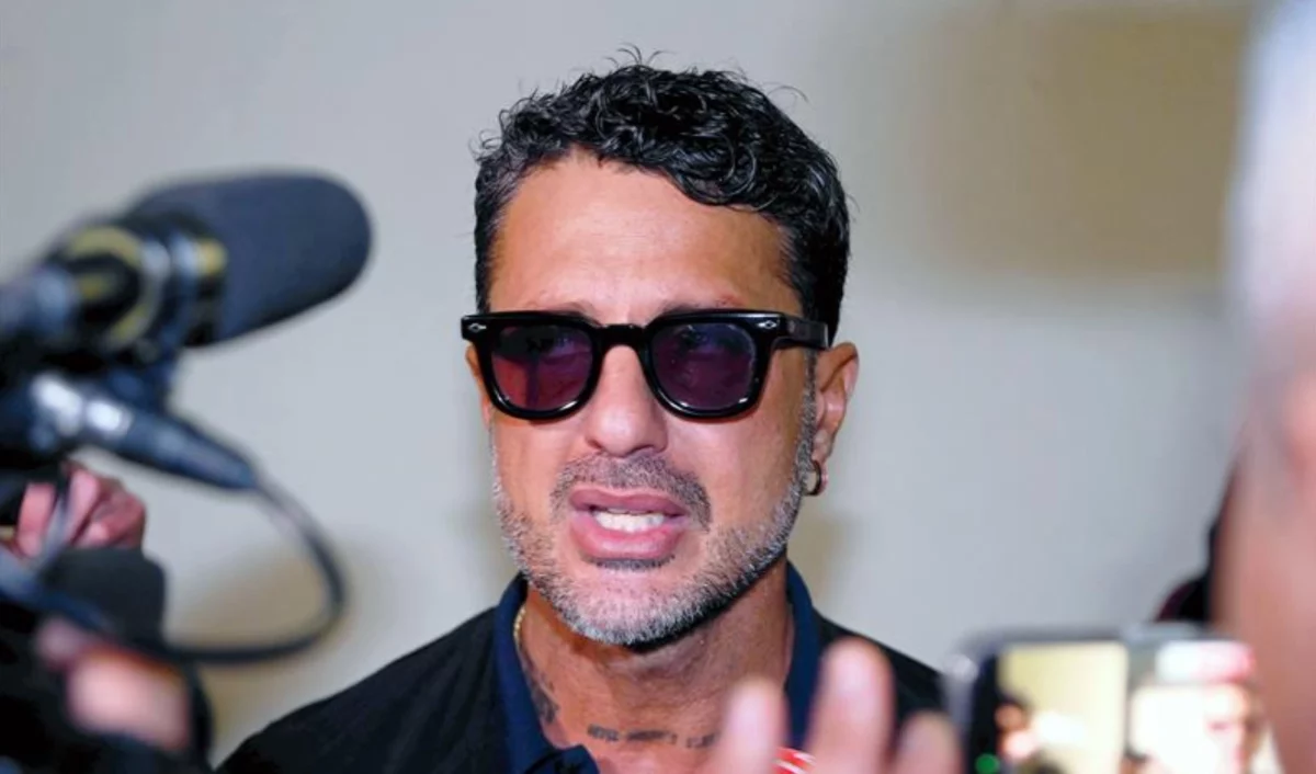 fabrizio corona rivelazione sul figlio carlos ha la sindrome di asperger vive in comunit224 da Novella2000.it fabrizio corona rivelazione sul figlio carlos ha la sindrome di asperger vive in comunit224