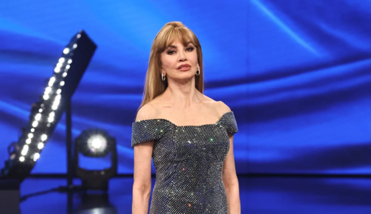 ballando con le stelle spunta l8217accordo tra milly carlucci e due politici italiani da Novella2000.it ballando con le stelle spunta l8217accordo tra milly carlucci e due politici italiani