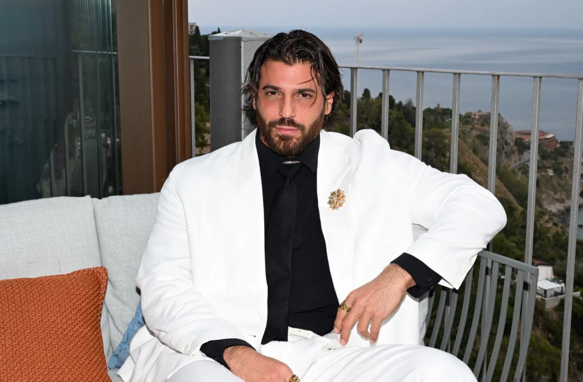 can yaman furioso dopo l8217ultima paparazzata siete cretini e incompetenti da Novella2000.it can yaman furioso dopo l8217ultima paparazzata siete cretini e incompetenti