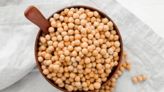 come si cucinano i ceci secchi dopo l'ammollo