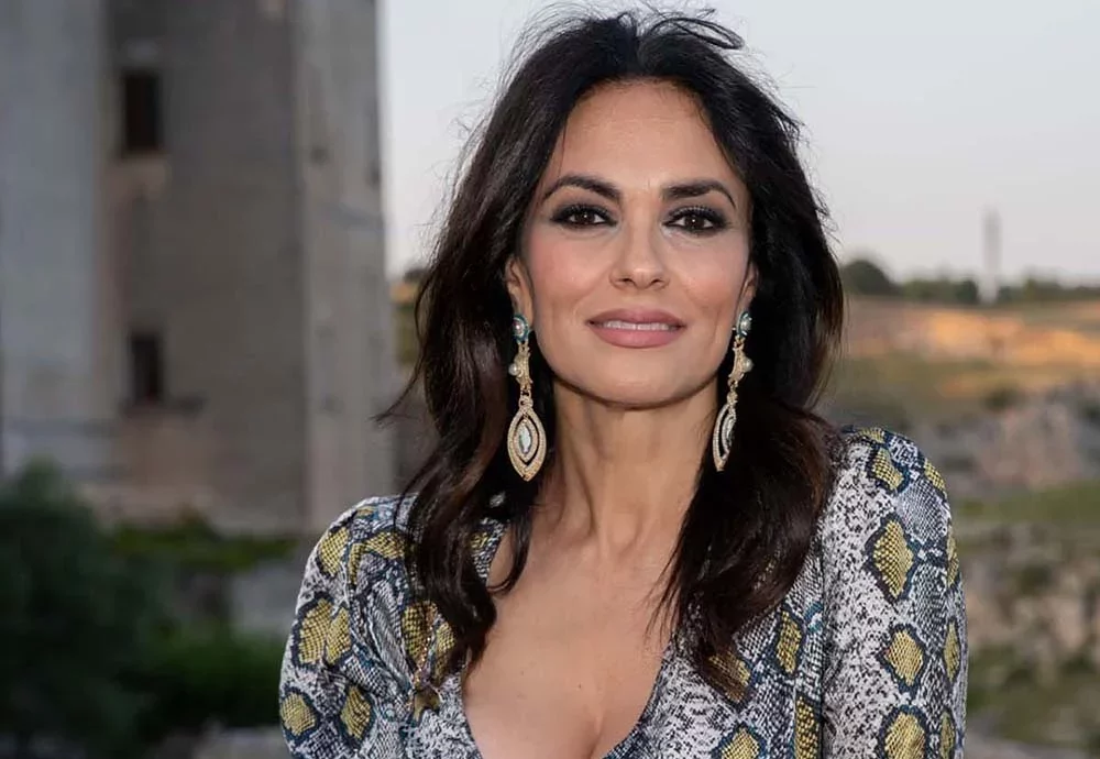 maria grazia cucinotta la mia vita tra cinema impegno e amore da Novella2000.it maria grazia cucinotta la mia vita tra cinema impegno e amore