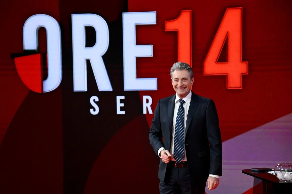 milo infante lascia la rai il comunicato mediaset da Novella2000.it milo infante lascia la rai il comunicato mediaset