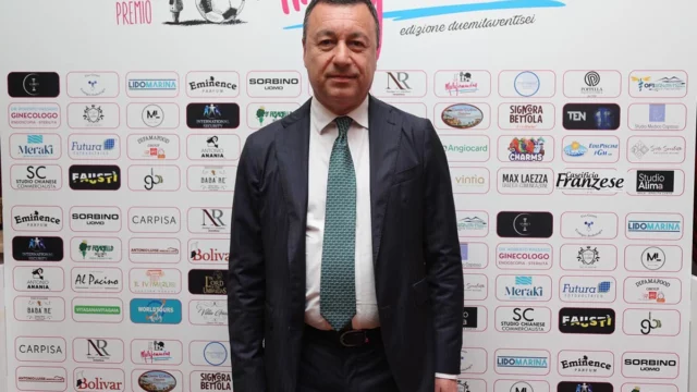 Il Dott. Roberto Passaro esperto in ginecologia ed endoscopia parla di polipi endometriali