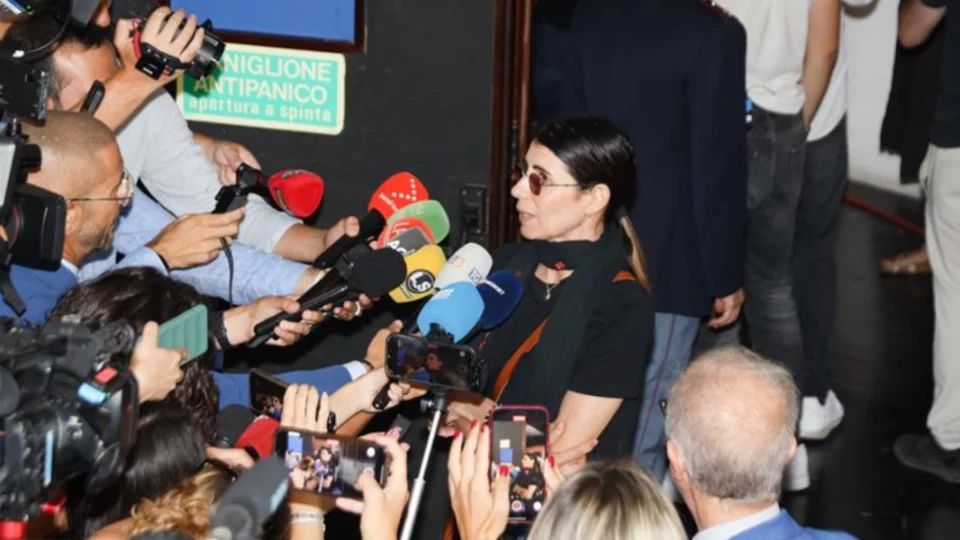 Giorgia e Emanuel Lo, tentato scippo davanti a loro: perché non sono intervenuti