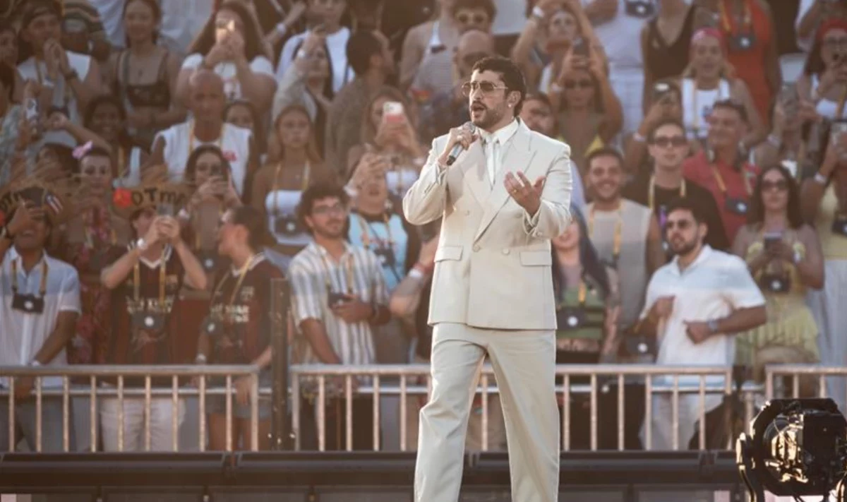 bad bunny ricorda il concerto interrotto dalla grandine a milano ecco cos8217ha detto da Novella2000.it bad bunny ricorda il concerto interrotto dalla grandine a milano ecco cos8217ha detto