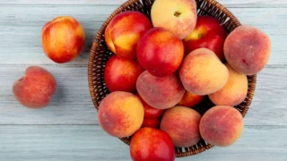come scegliere pesche buone