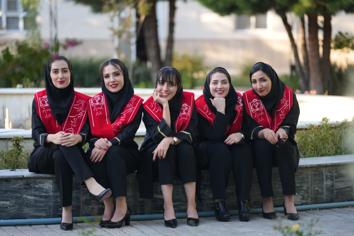 donne iraniane il velo pu242 cadere la lotta no da Novella2000.it donne iraniane il velo pu242 cadere la lotta no