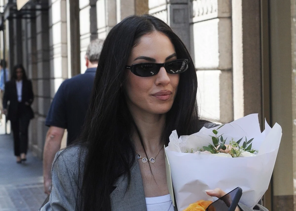 giulia de lellis trend sexy per l8217estate 2026 gli anelli sottilissimi da piede sono un must da Novella2000.it giulia de lellis trend sexy per l8217estate 2026 gli anelli sottilissimi da piede sono un must