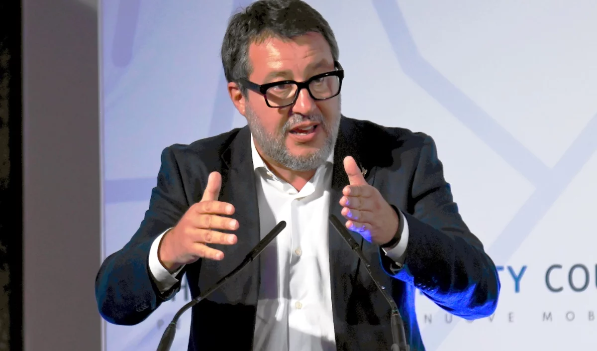 la cosa pi249 grave8230 le parole di matteo salvini su lorenzo pezzotti da Novella2000.it la cosa pi249 grave8230 le parole di matteo salvini su lorenzo pezzotti
