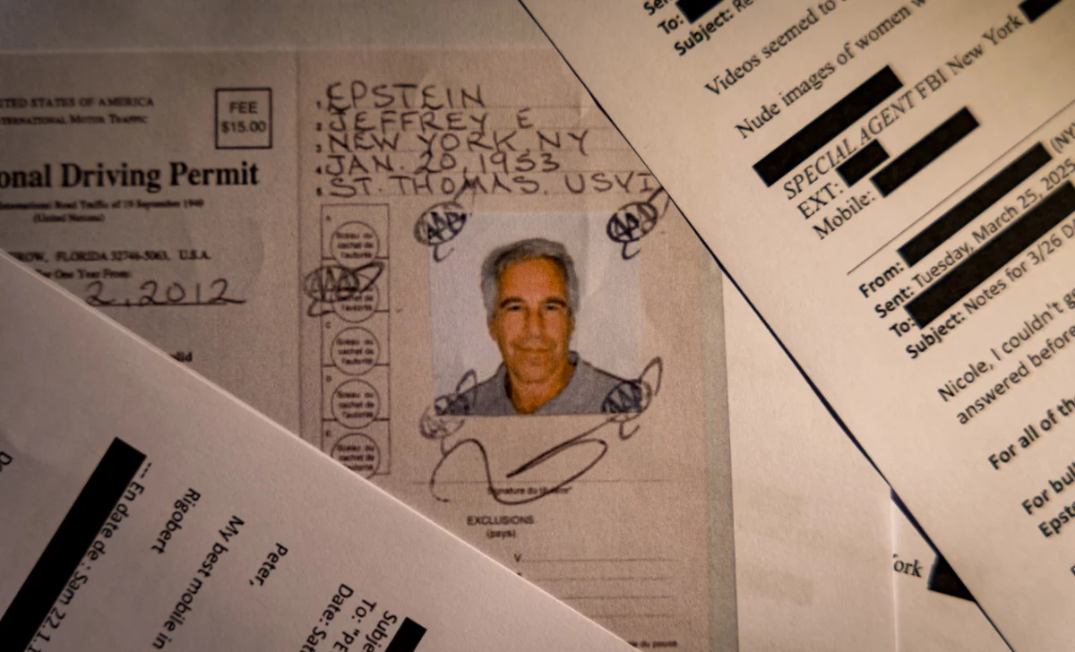 trovato morto nella sua casa un talent scout di jeffrey epstein da Novella2000.it trovato morto nella sua casa un talent scout di jeffrey epstein